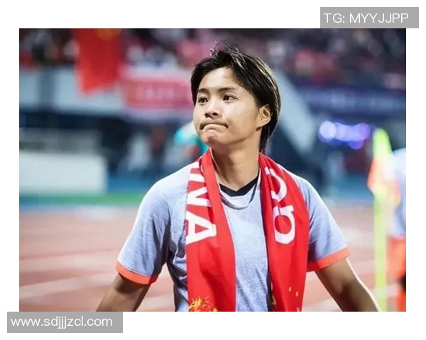 王霜：亚洲女足明星的崛起与传奇之路解析