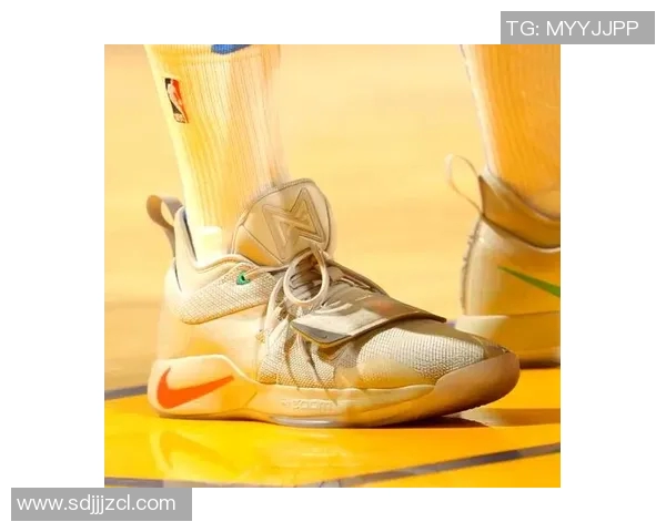 球星们偏爱的足球鞋品牌排行榜 各大球员足下装备大揭秘 球星们偏爱的足球鞋品牌排行榜 各大球员足下装备大揭秘